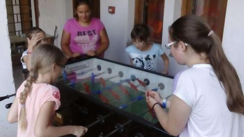 received 240585774022817